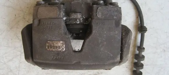 Audi A5 8T 8F Front brake caliper 4748A