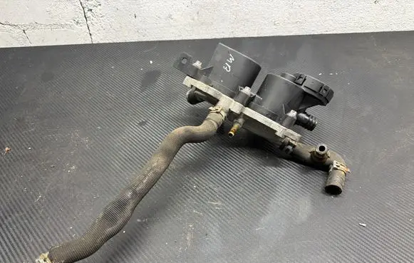 Mercedes-Benz A W169 Engine oil radiator A6400101062 ZGS004 060628