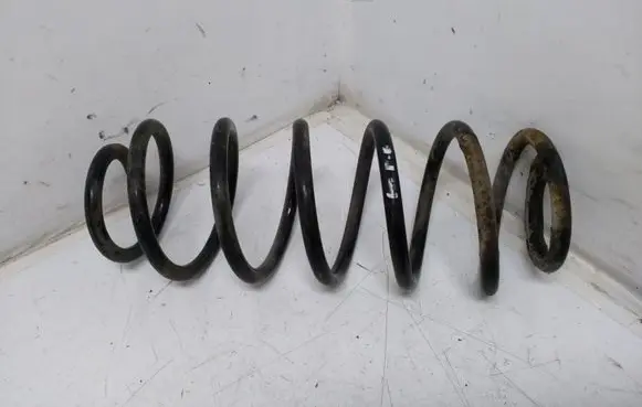 Mitsubishi Colt Rear coil spring