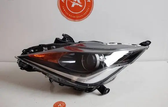 Toyota Aygo AB40 Headlight/headlamp 0H17