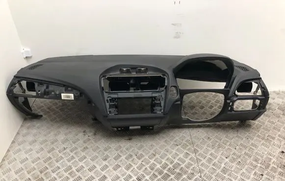 BMW 1 F20 F21 Dashboard