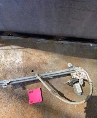 Renault Laguna II Rear door window regulator with motor 400670T1 0670