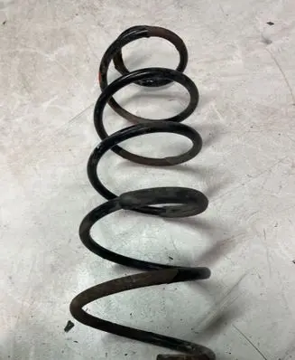 Volvo XC70 Front coil spring 