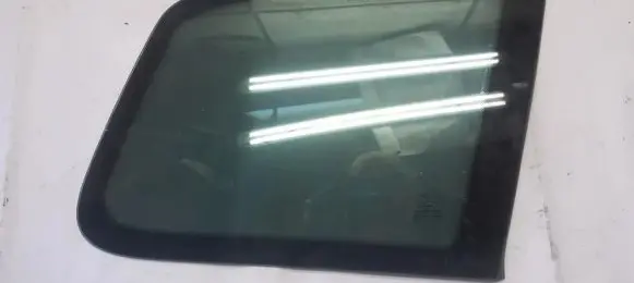 Ford Focus C-MAX Rear side window
