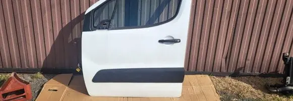 Citroen Berlingo Front door 131313