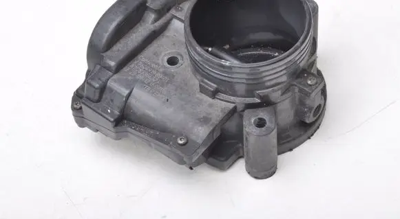 Citroen DS3 Electric throttle body valve 7604919