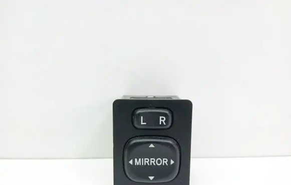 Toyota Corolla Verso AR10 Wing mirror switch 769746 183574