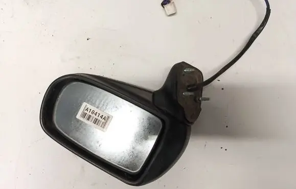 Mazda Premacy Front door electric wing mirror E13010089 E13020089