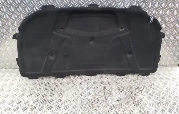 Engine bonnet/hood sound/heat insulation