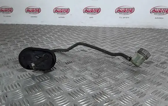 Brake fluid reservoir