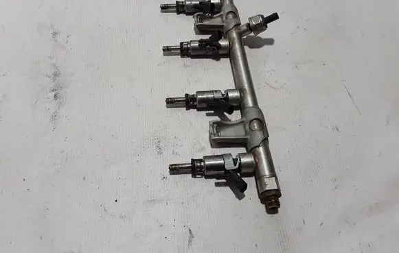 Audi A3 S3 8V Fuel main line pipe 06L133317N