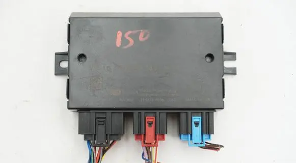 Volkswagen PASSAT B7 Tow bar trailer control unit/module 7N0907383