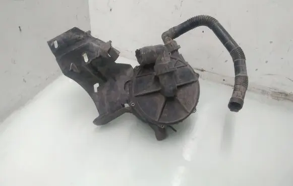 Audi A6 S6 C5 4B Secondary air pump 078906601D
