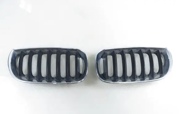 BMW X3 E83 Front grill 3414903