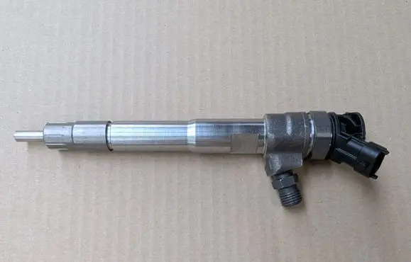 Fuel injector