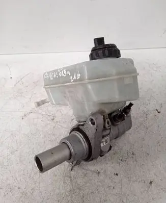Volkswagen PASSAT CC Master brake cylinder 3C1611301