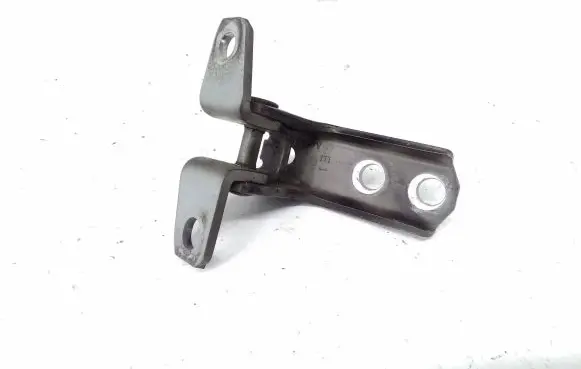 Mitsubishi Outlander Front door upper hinge A046834