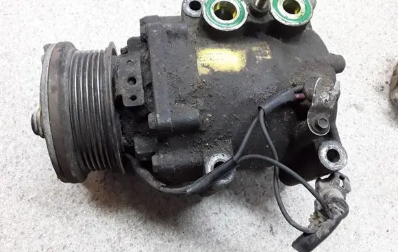 Ford Focus Air conditioning (A/C) compressor (pump) YS4H19D629AB