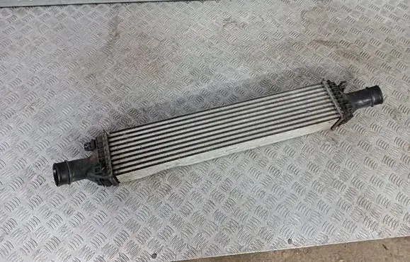 Audi Q5 SQ5 Intercooler radiator 8K0145805E L0779003