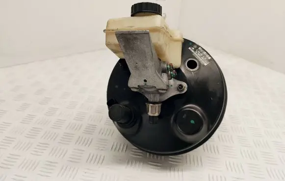 Mercedes-Benz ML W164 Brake booster A1644301430