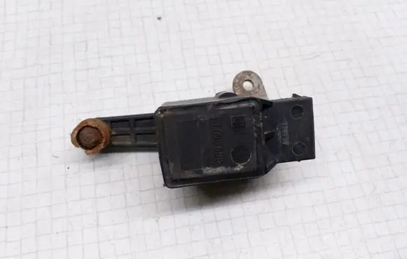 BMW 5 E39 Headlight/headlamp level sensor 1093698