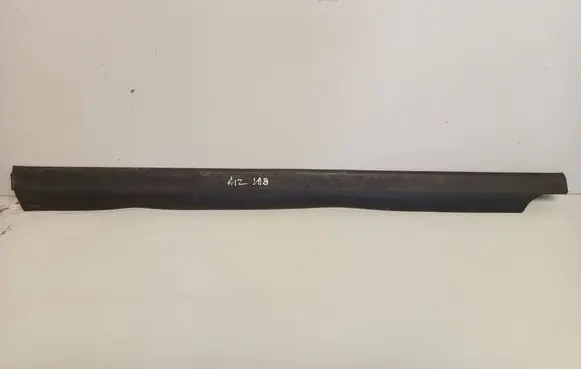 Audi V8 Rear door trim (molding) 