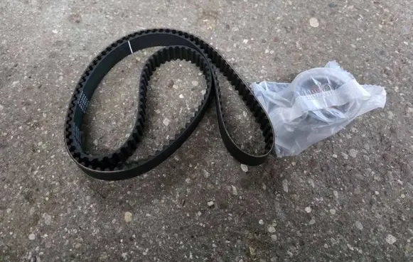 Mitsubishi L200 Timing belt MD300470 2431542200