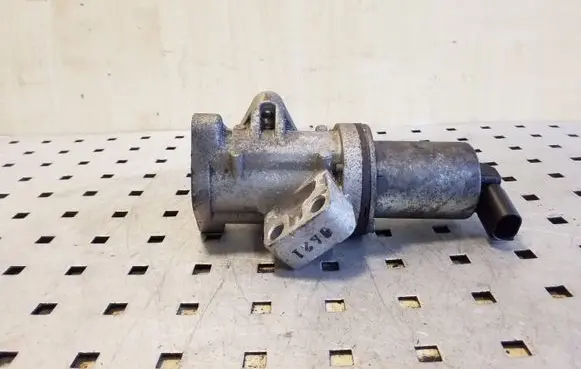 KIA Sorento EGR valve 284104A100