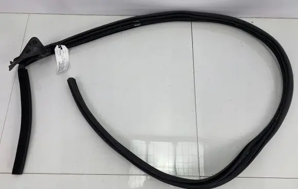 Chevrolet Camaro Front door rubber seal 246649263
