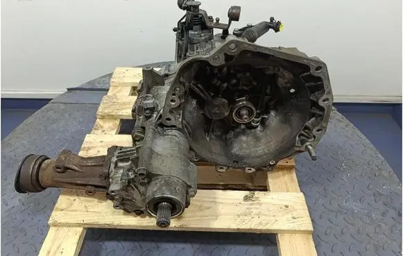 Suzuki Swift I Manual 6 speed gearbox P31
