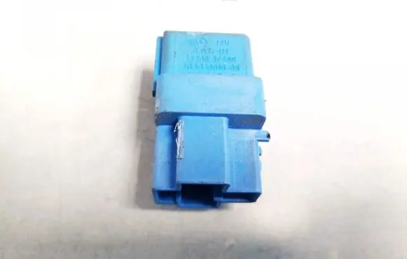 Nissan Primera Other relay 252309f900 4ra940010-65