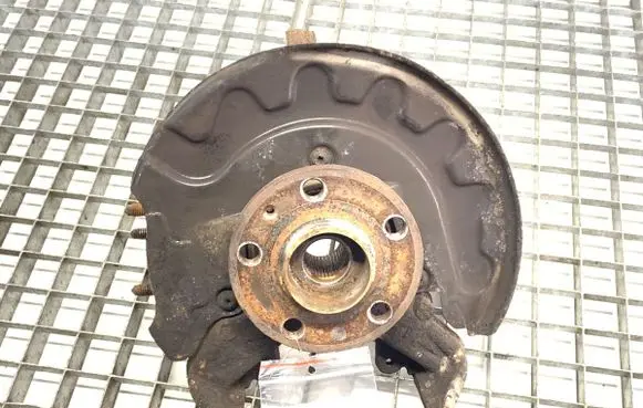 Skoda Fabia Mk3 (NJ) Front wheel hub spindle knuckle