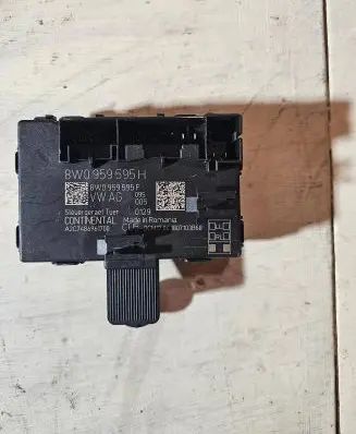 Audi A5 Sportback 8TA Door control unit/module 8W0959595H 8W0959595F