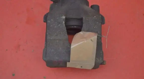 Volkswagen Polo Front brake caliper