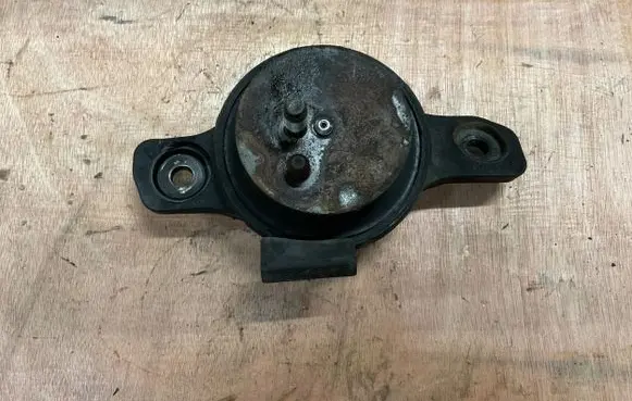 Subaru Legacy other engine part 