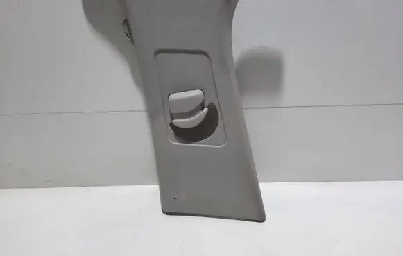 Citroen C4 Grand Picasso Pillar (middle) 9676861277