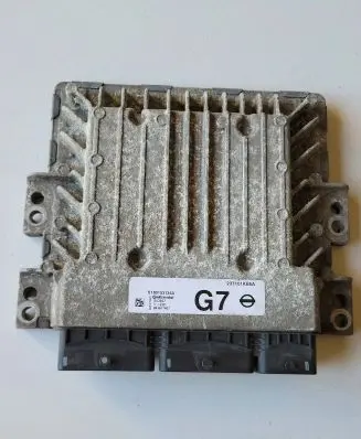Nissan Juke I F15 Engine control unit/module S180153134A 843617407 S1D307