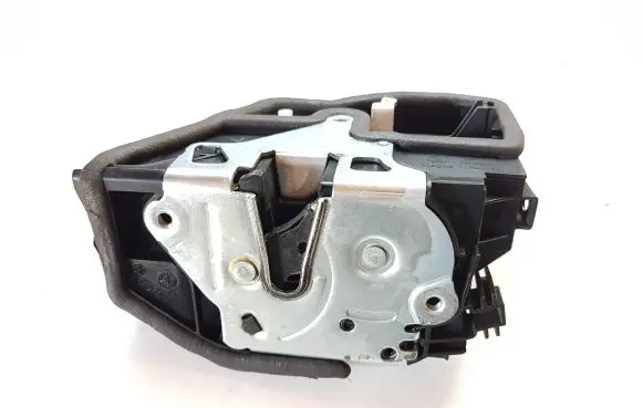 Mini Cooper Countryman R60 Front door lock 7318423 1120085