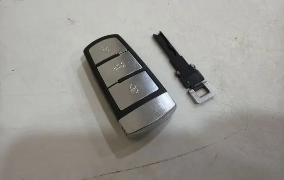 Volkswagen PASSAT B6 Ignition key/card
