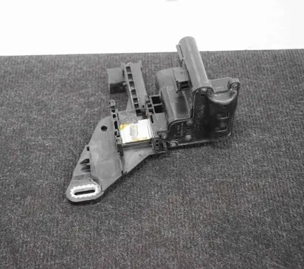 BMW M3 F80 Current control relay 9296153