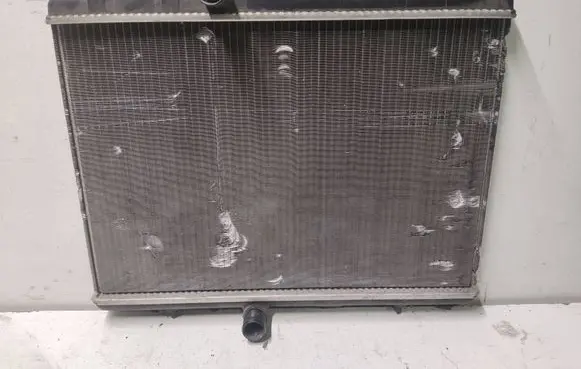 Citroen C4 II Coolant radiator 9674089680 RM2047 M149382