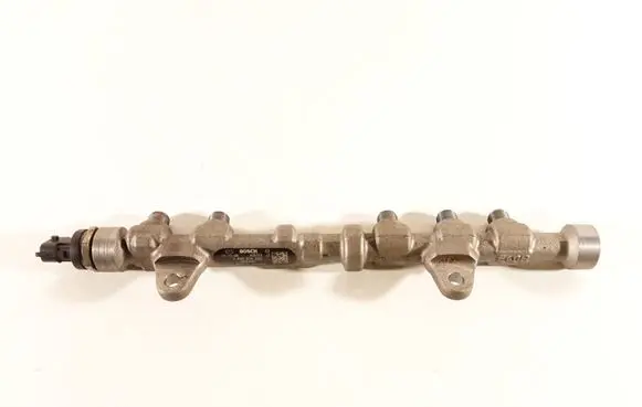 Opel Meriva B Fuel main line pipe 0445214222 55573331 0281006158