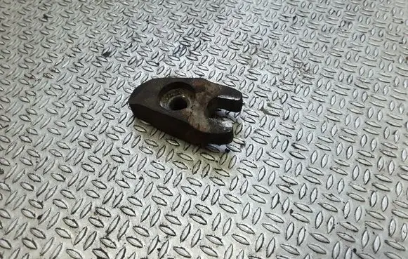 Peugeot 206 Fuel Injector clamp holder