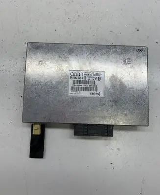 Audi A4 S4 B7 8E 8H Bluetooth control unit module 8P0862335D