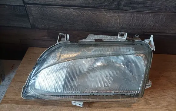 Ford Galaxy Headlight/headlamp