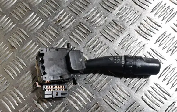 KIA Sorento Wiper control stalk