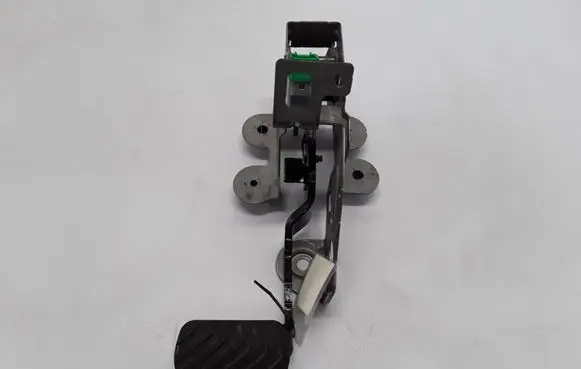 Renault Talisman Brake pedal 465013467R