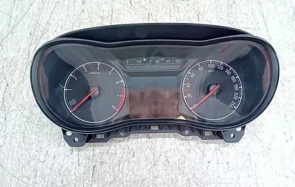 Speedometer (instrument cluster)