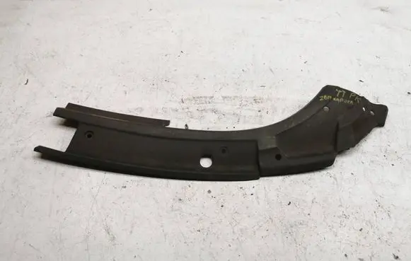 Audi TT Mk1 Windshield trim 8n0860441