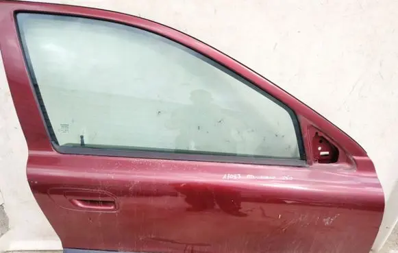 Volvo S60 Front door raudonos